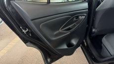 Toyota Yaris Cross 1.5 Hybrid Design 5dr CVT Hybrid Estate